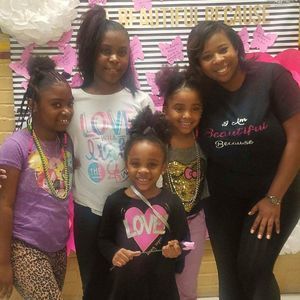 Meet your Posher, Trenell